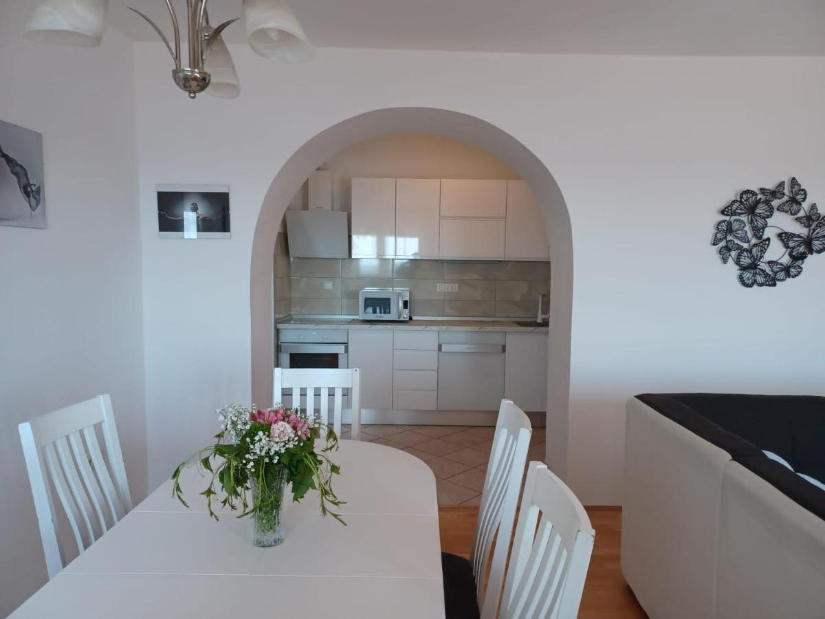 Bella Vista Apartment Šibenik Exteriör bild