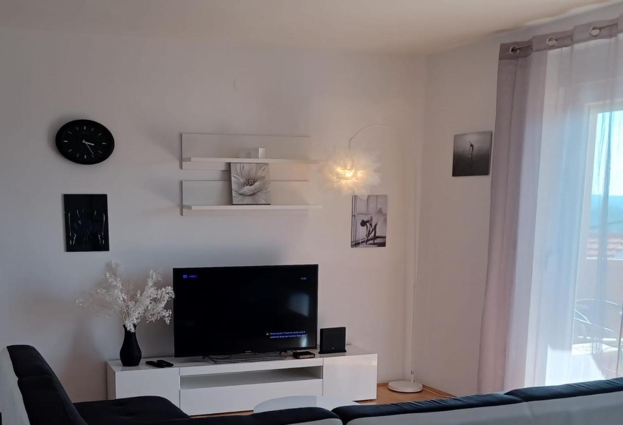 Bella Vista Apartment Šibenik Exteriör bild
