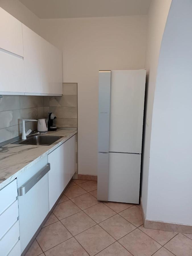 Bella Vista Apartment Šibenik Exteriör bild